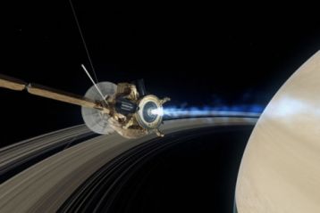 Szaturnusz: a gyűrűkön belül