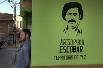 Escobar milliói I./4.