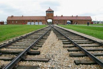 Auschwitz: út a pokolba